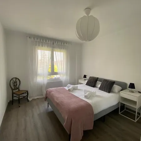 Διαμέρισμα 173a Amplio Moderno By R2r Consulting Χιχόν